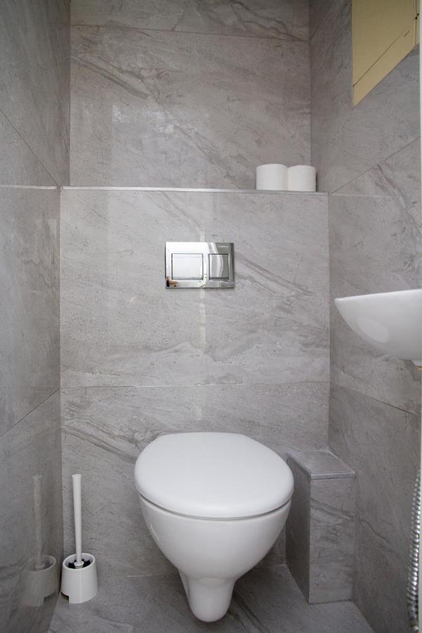 Apartments4You Leonardo 11 بات يام المظهر الخارجي الصورة