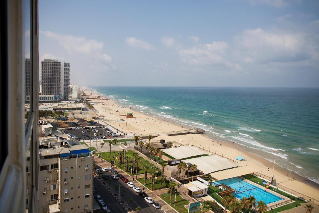 Apartments4You Leonardo 11 بات يام المظهر الخارجي الصورة