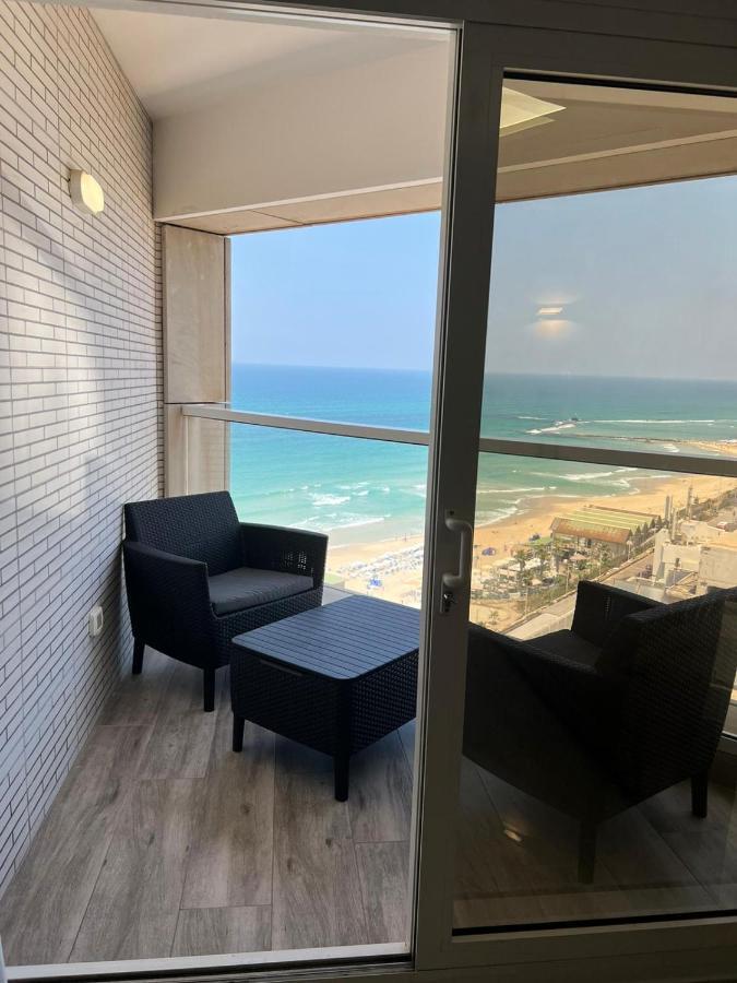 Apartments4You Leonardo 11 بات يام المظهر الخارجي الصورة